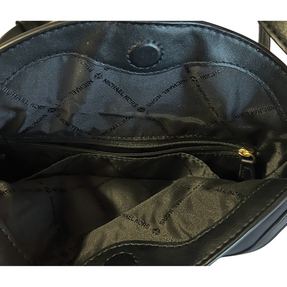 Michael Kors Gabby Small Hobo Crossbody Bag Black MK Logo Gold Hardware Purse - Picture 4 of 10